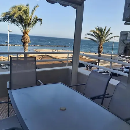 El Espigon De Apartment